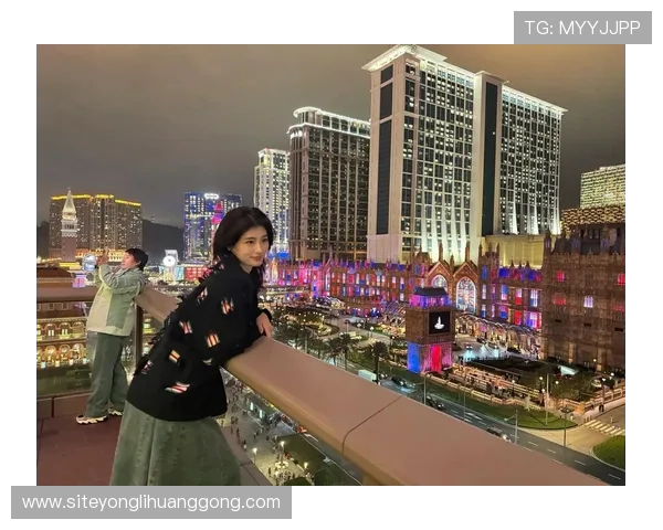 澳门巴黎铁塔夜景拍摄攻略,带你领略浪漫巴黎的迷人风情